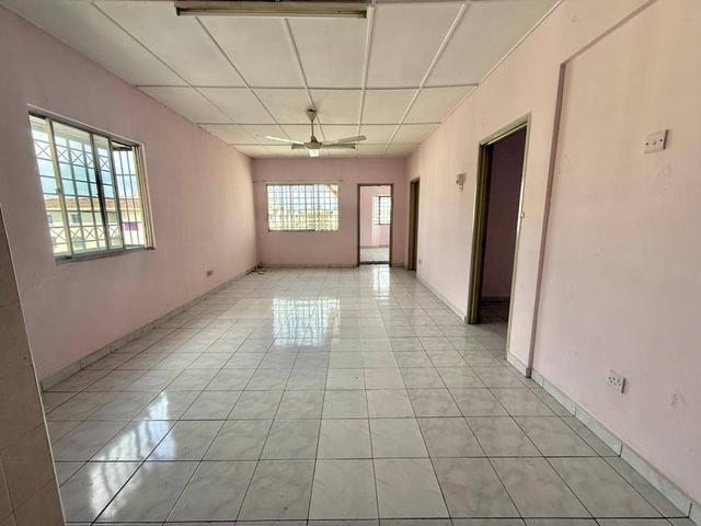 Apartment for sale in Shah Alam, Petaling