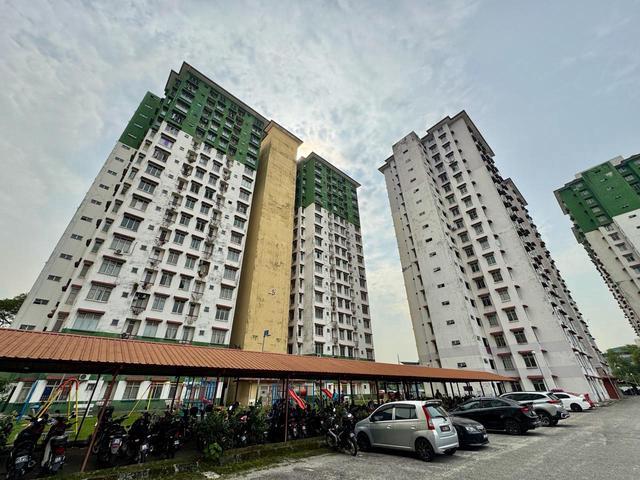 Apartment for sale in Petaling, Alam Impian