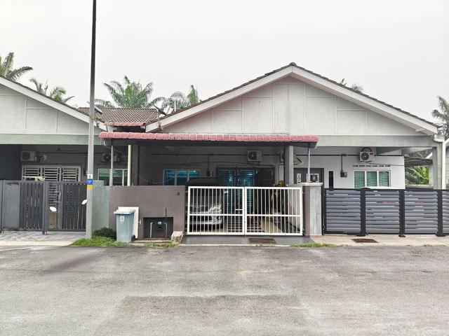 Terraced House for sale in Zon Perindustrian Bebas Telok Panglima Garang, Teluk Panglima Garang