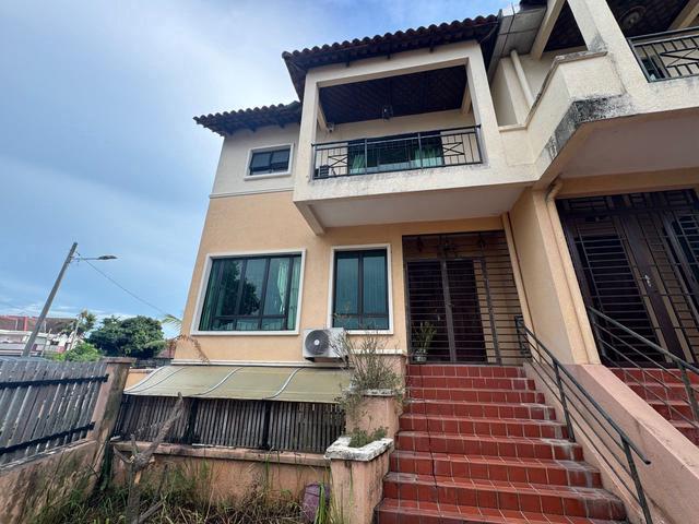 Terraced House for sale in Semabok, Malaka