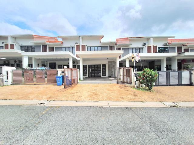 Terraced House for sale in Seksyen 35, Shah Alam