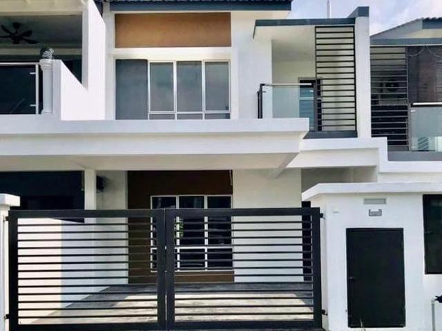 Terraced House for sale in Tanjong Sepat, Selangor