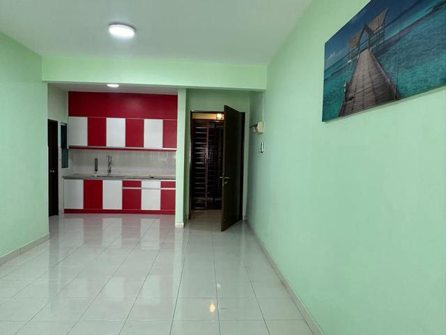Condominium for sale in Petaling, Subang Jaya