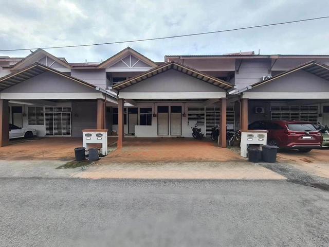 Townhouse for sale in Wellesley, Penang