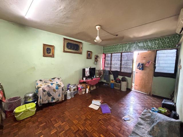 Flat for sale in Petaling, Alam Impian