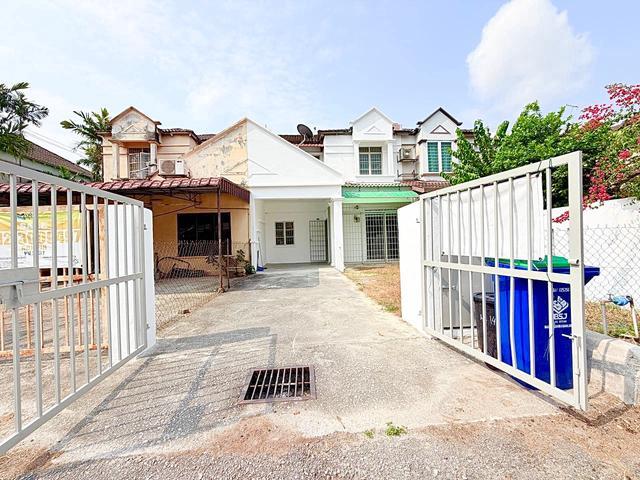 Terraced House for sale in Petaling, Subang Jaya