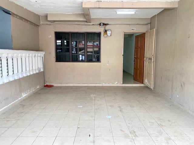 Terraced House for sale in Country Heights Damansara, Kuala Lumpur