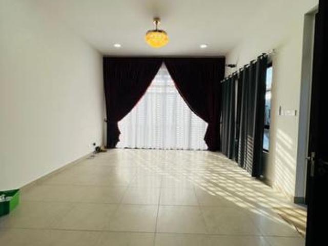 Terraced House for rent in Tanjong Sepat, Selangor