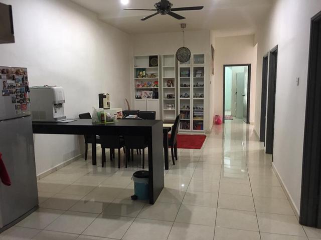 Terraced House for sale in Rembia, Malaka