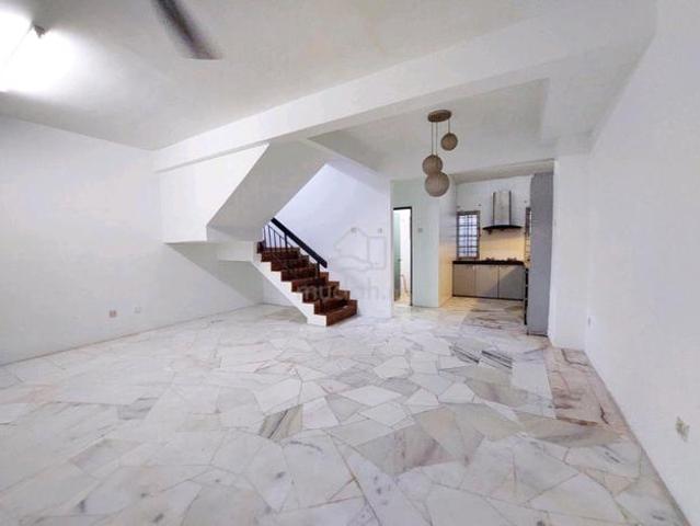 Terraced House for sale in Petaling, Subang Jaya