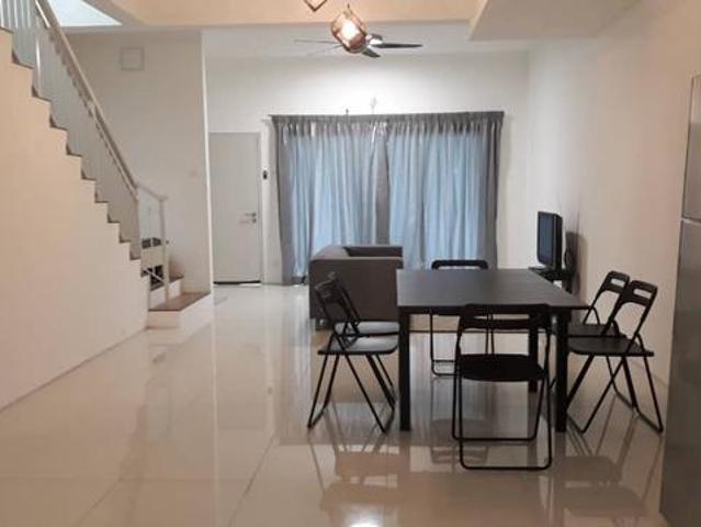 Terraced House for rent in Tanjong Sepat, Selangor
