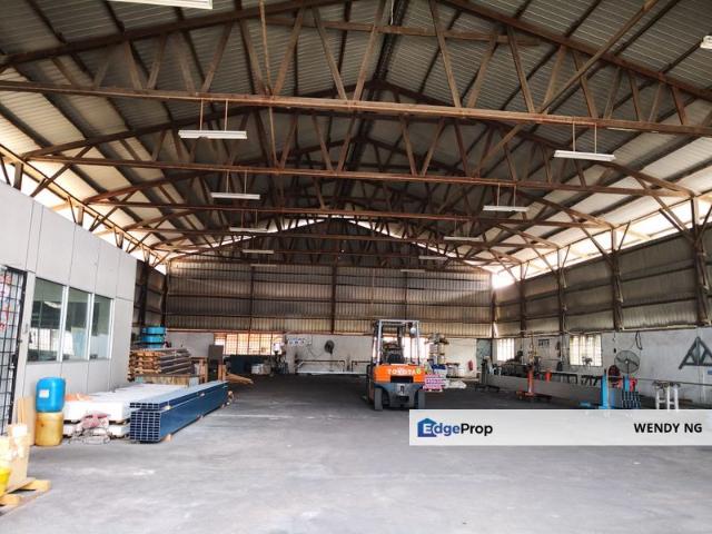 Warehouse for rent in Petaling, Alam Impian