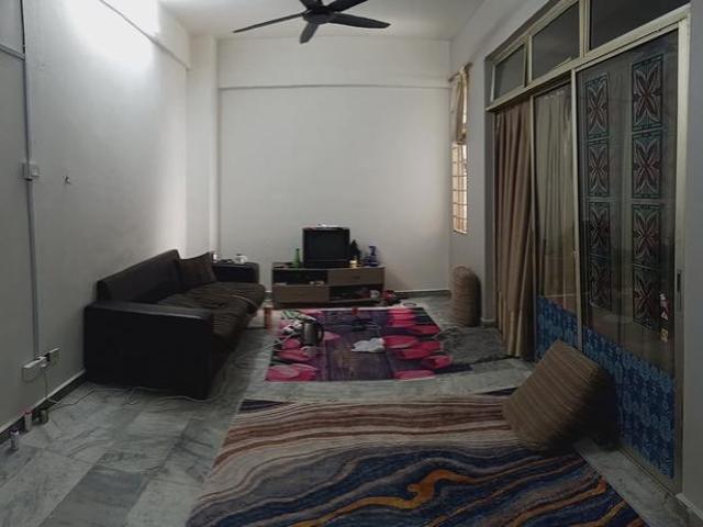 Condominium for sale in Petaling, Subang Jaya
