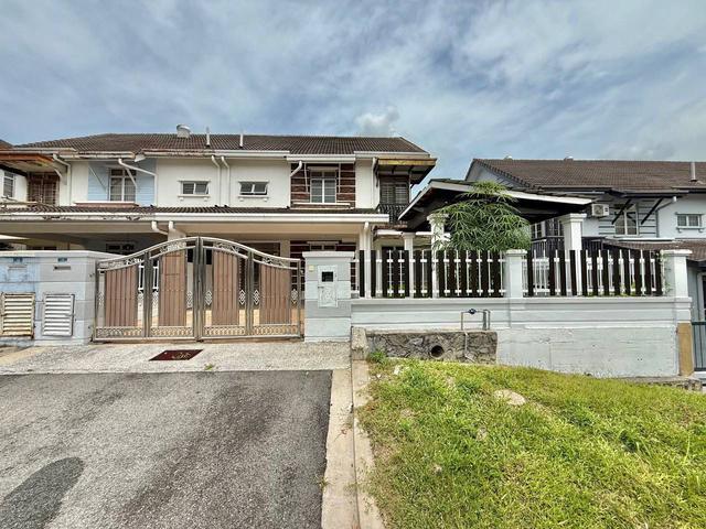 Residential House for sale in Kajang, Langat