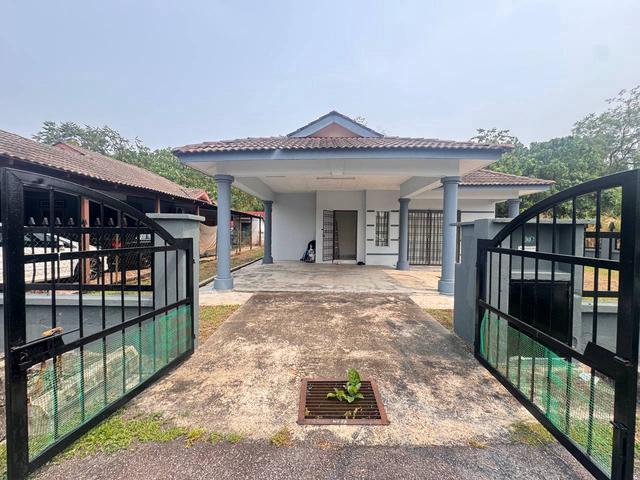 Bungalow for sale in Kajang, Langat