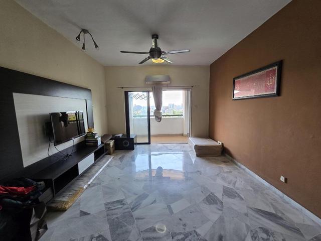 Condominium for sale in Petaling, Alam Impian