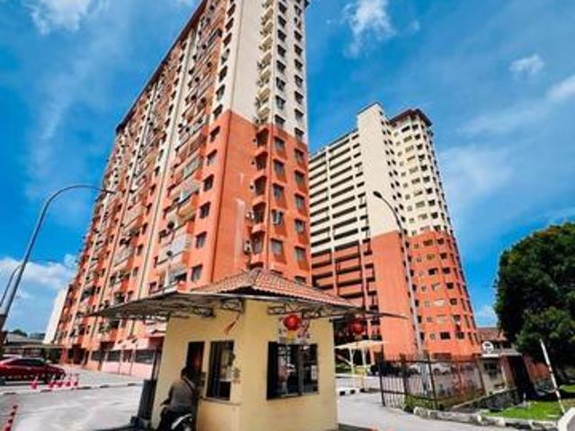 Apartment for sale in Kajang, Langat