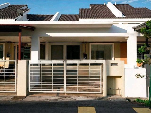 Terraced House for sale in Wellesley, Penang