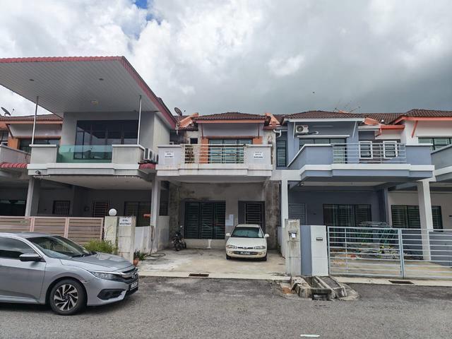 Terraced House for sale in Wellesley, Penang