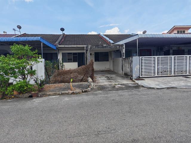 Terraced House for sale in Wellesley, Penang
