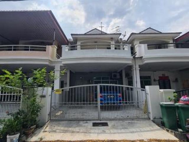 Terraced House for sale in Wellesley, Penang