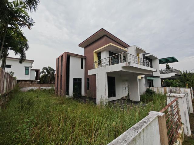 Residential House for sale in Malaka