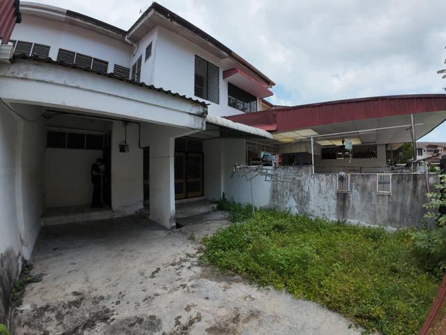 Terraced House for sale in Barat Daya, George Town