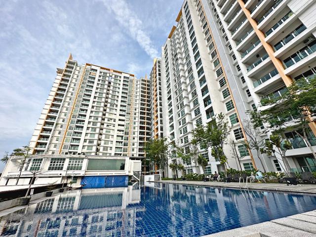 Condominium for sale in Petaling, Subang Jaya