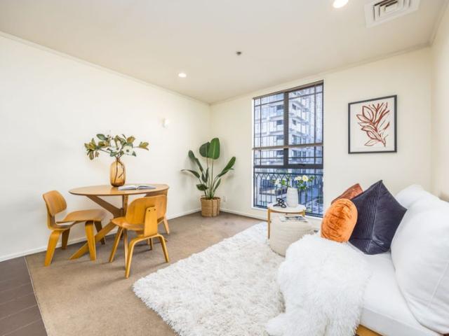 Apartment for sale in Auckland, Oroua County