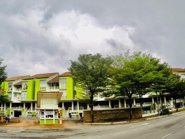 Townhouse for sale in Petaling, Damansara Damai