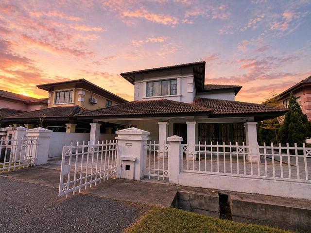 Residential House for sale in Kajang, Langat