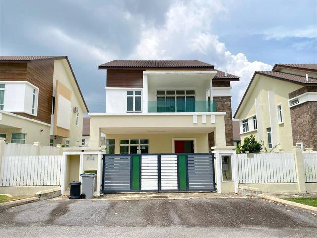 Bungalow for sale in Sendayan Village, Negeri Sembilan