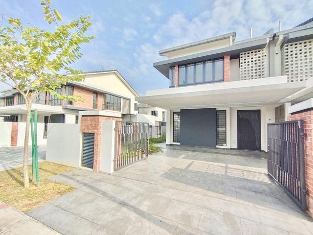 Terraced House for sale in Shah Alam, Petaling