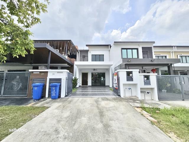 Terraced House for sale in Alam Impian, Selangor