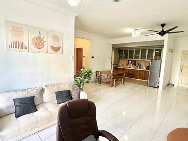 Condominium for sale in Petaling, Subang Jaya