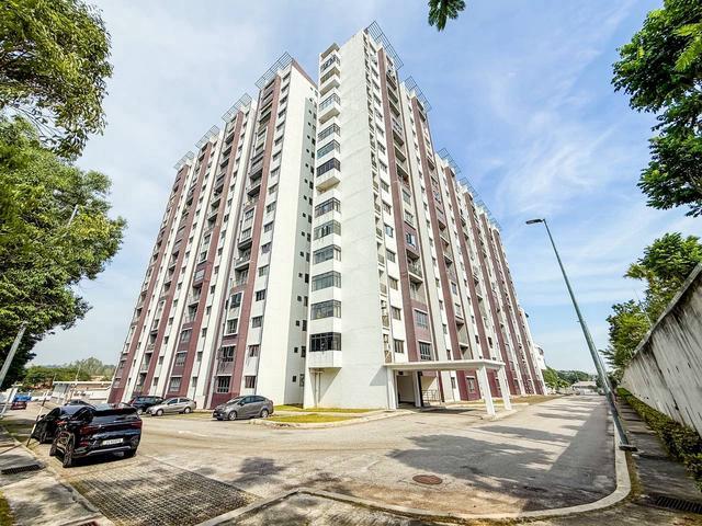 Apartment for sale in Tanjong Sepat, Selangor