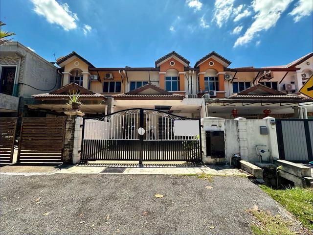 Terraced House for sale in Petaling, Subang Jaya