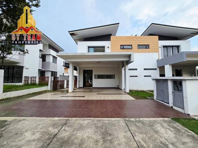 Residential House for sale in Kajang, Langat