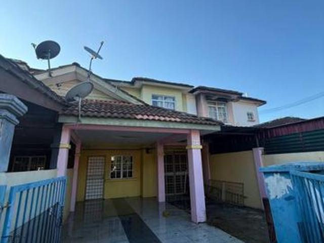 Terraced House for sale in Jeram, Selangor