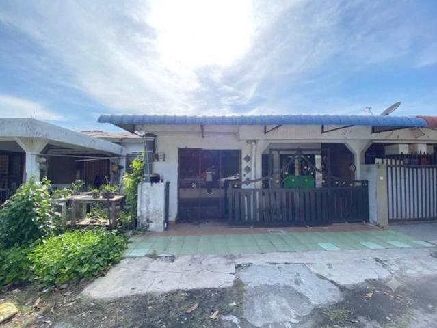 Terraced House for sale in Tanjong Sepat, Selangor