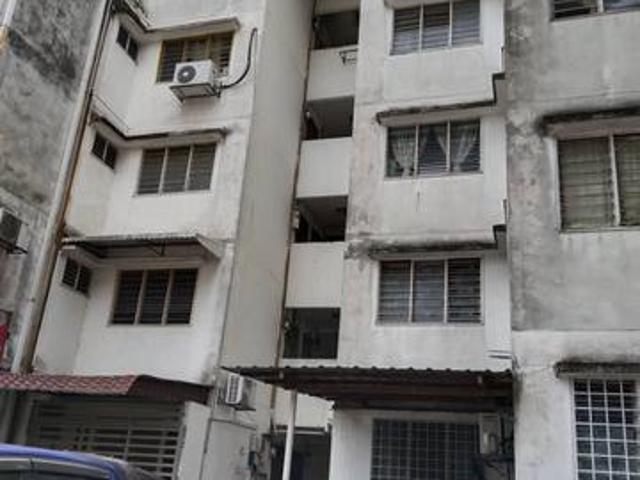 Apartment for sale in Country Heights Damansara, Kuala Lumpur