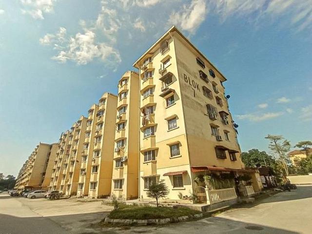Apartment for sale in Petaling, Alam Impian