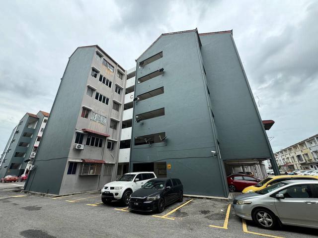 Apartment for sale in Kajang, Langat
