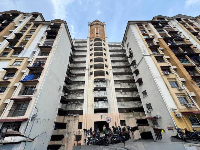 Apartment for sale in Petaling, Subang Jaya