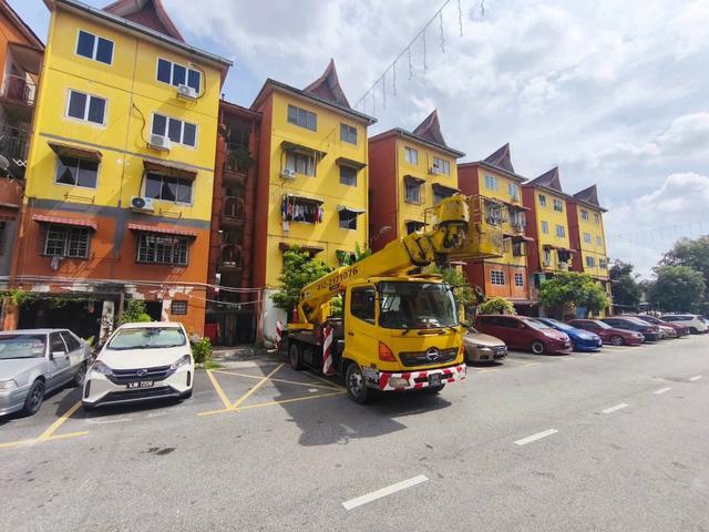 Flat for sale in Petaling, Subang Jaya