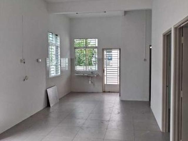 Bungalow for rent in Wellesley, Penang