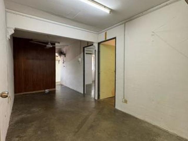 Flat for sale in Wellesley, Penang