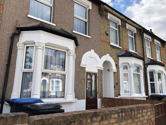 House for rent in Edmonton, Greater London