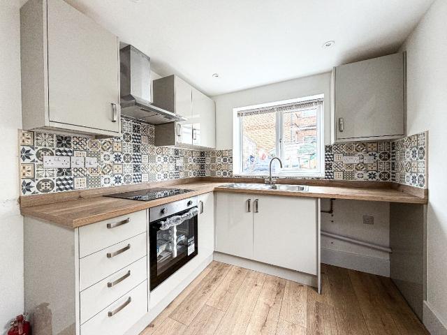 Apartment for rent in Rumwell, Somerset