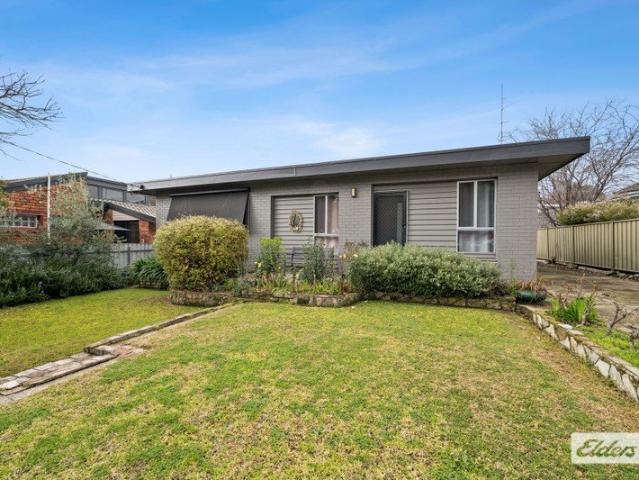 House for sale in Wodonga, Victoria